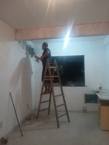 Pintura do seu imóvel e pequenos reparos 