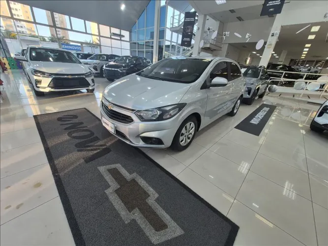 Chevrolet Onix Hatch LT 1.0 8V Flex Mec. 4P 2019