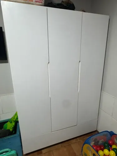 Guarda roupa infantil