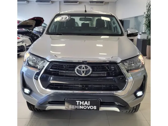 Toyota Hilux CD SRV 4X4 2.8 TDI Diesel Aut. 2022