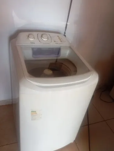 Máquina de lavar Electrolux 12 kilos
