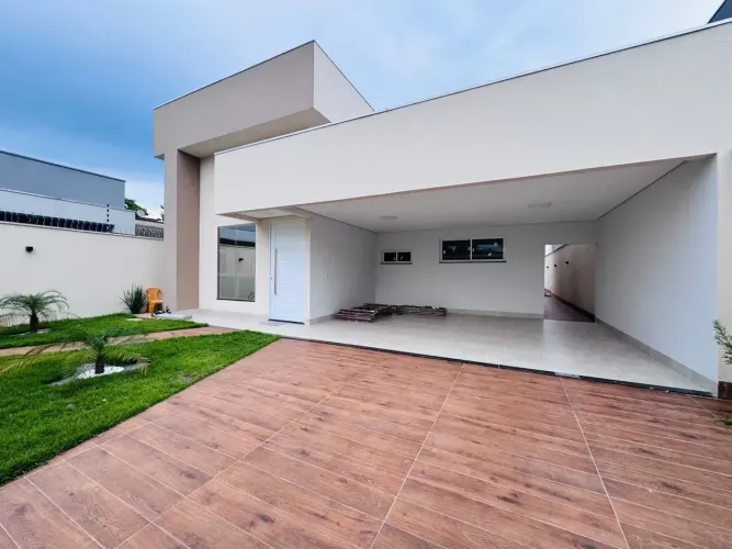 casa térrea 5 suítes | na 205 sul