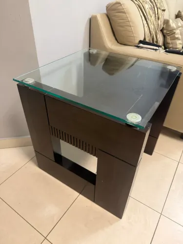 CONJUNTO centro de mesa e mesa lateral