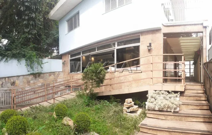 Sobrado Comercial 8 salas, 3 banheiros, 6 vagas, 300m² de terreno para locação no Jardim S