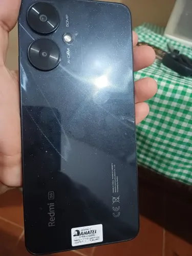 Xiaomi redmi 13C celular para retirada de peças, menos de um ano de uso. Tela ficou ruim. 