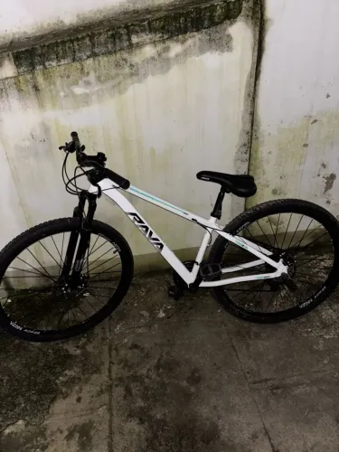 VENDE-SE BIKE ARO 29