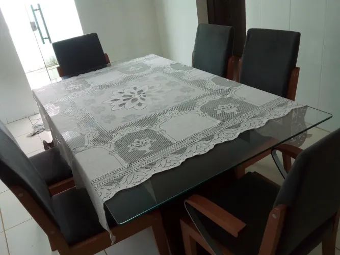 Mesa de vidro em perfeito estado
