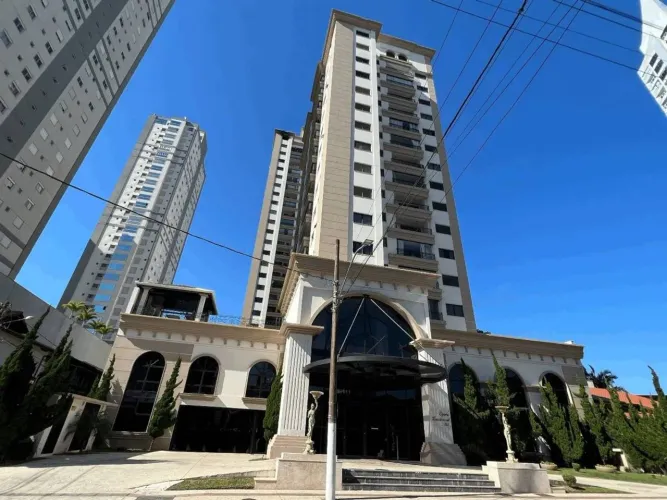 Apartamento com 03 quartos no bairro Fazenda em Itajaí.