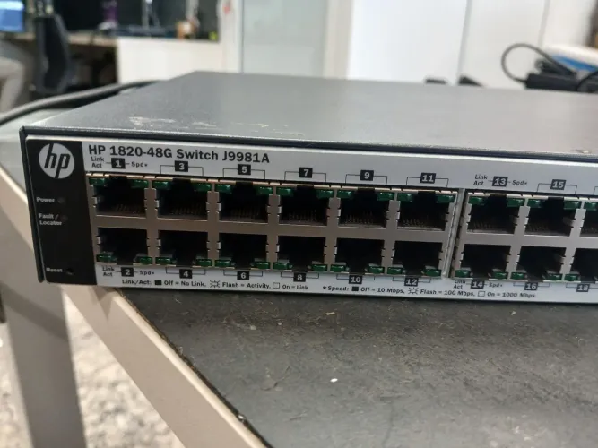 Vendo switch hp 1820 48g