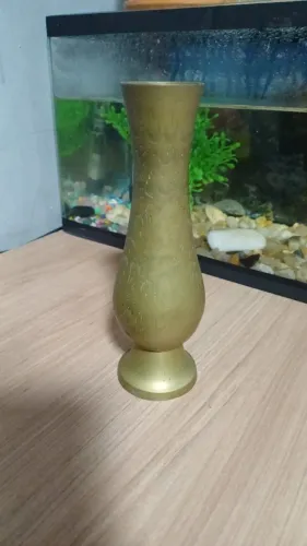 Vaso Indiano de latão ou bronze