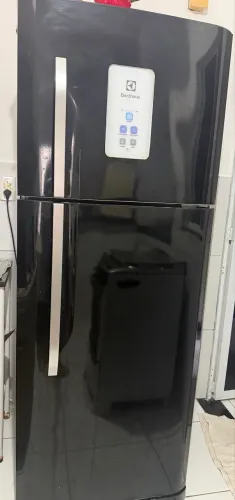 Geladeira Electrolux 472 litros