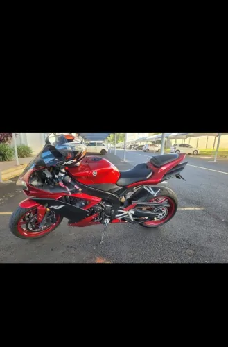 Yamaha YZF R1