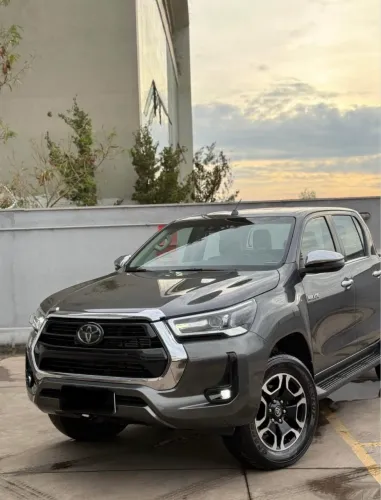 Toyota Hilux CD SRX 4X4 2.8 TDI 16V Diesel Aut. 2021