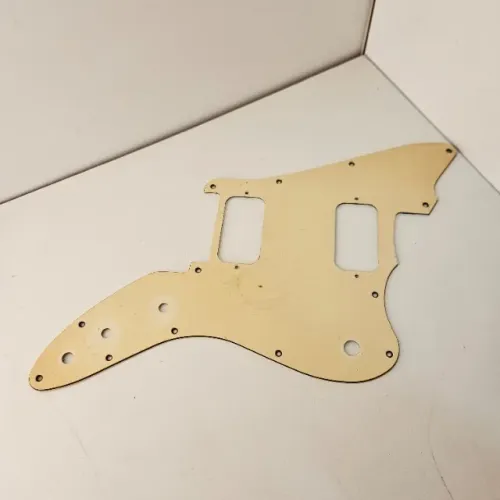 Escudo Jazzmaster Blindado Triplo