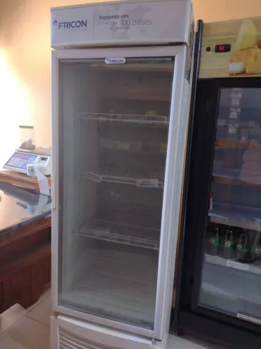 Freezer expositor vertical