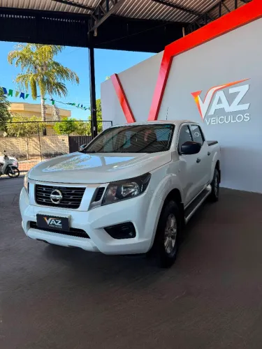 Nissan Frontier S CD 4X4 2.3 TB Diesel Mec. 2019