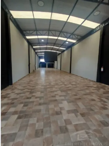 GALPÃO COMERCIAL NO CENTRO DE SUZANO 400M2