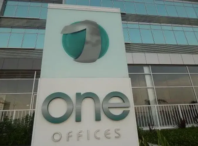 SALA COMERCIAL - ONE OFFICES (25m²)
