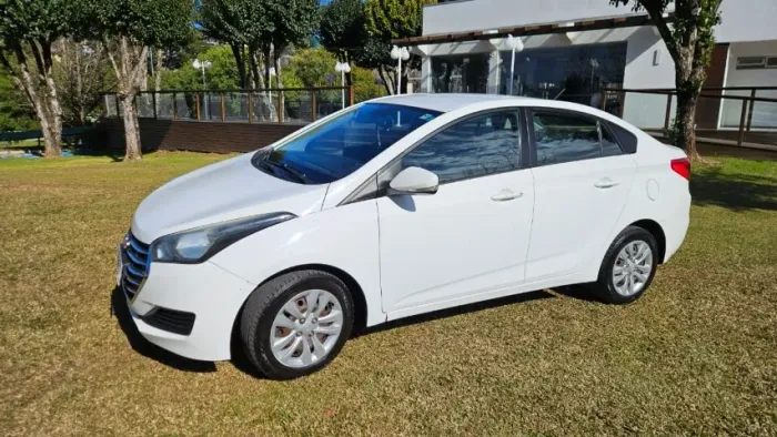 Hyundai HB20S C.plus/c.style1.0 Flex 12V Mec. 4P 2016