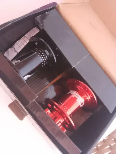 Cubo K7 barulhento 