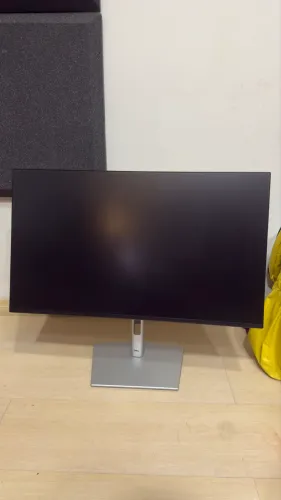 Monitor Dell de 27" - P2725H USADO