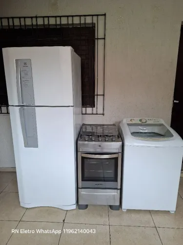 Geladeira Electrolux FrostFree+Fogão 4 bocas brastemp+Micro-ondas Consul em Guarulhos-sp 