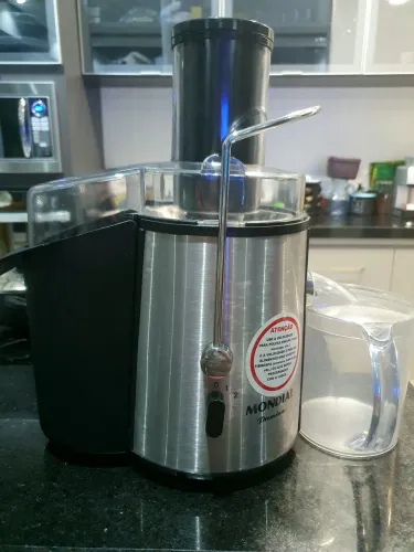 Centrífuga Mondial Premium 800W. 