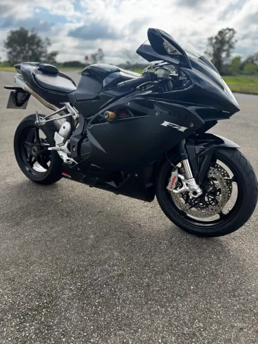 Mv agusta f4 1000R