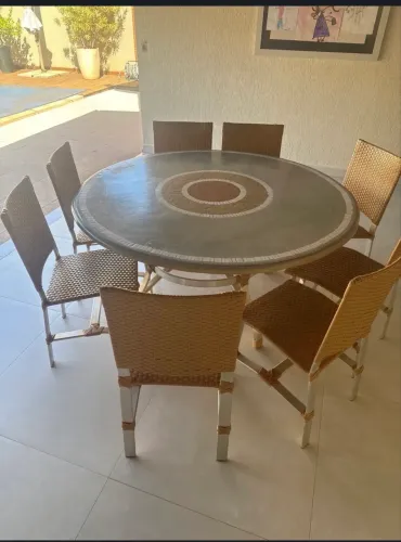 Mesa de mosaico em alumínio com 8 cadeiras em alumínio