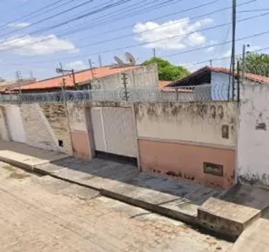 Excelente Casa a venda em TERESINA