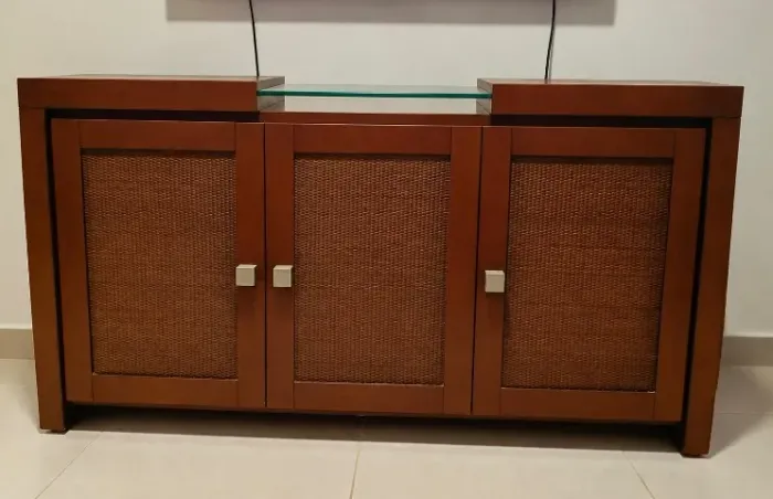 Móvel para sala estilo rústico clássico Mogno maciço 1,50x0,45