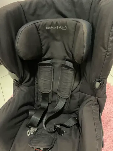 Cadeirinha 360 pra carro de bebê 