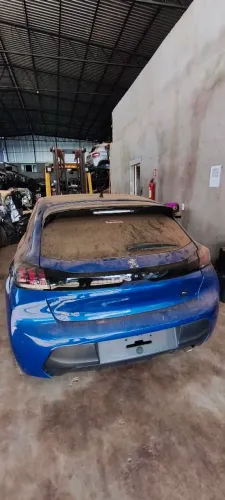 Peugeot 208 para Retirada de Peças