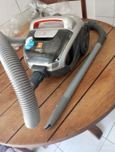 Aspirador de pó midea