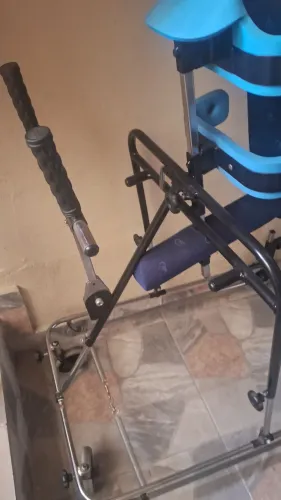 Equipamentos ortopédicos para terapias infantis