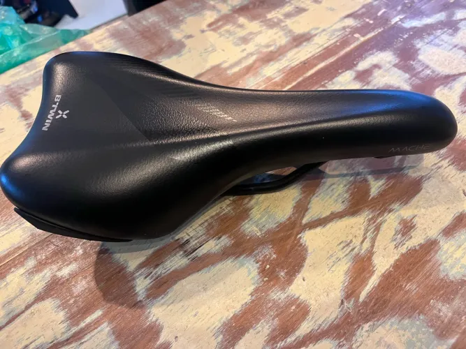 Banco Bike B TWIN Selle Royal Mach 2 Sport Mtb