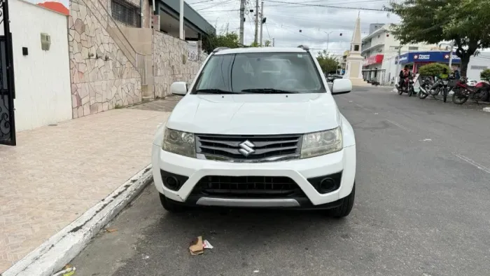 Suzuki Grand Vitara 2.0 16V 4x2/4x4 5P Mec. 2014