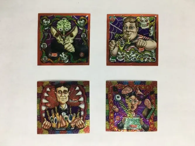 Lote 4 Figurinhas Coleção Brilha Susto Família Addams Elma Chips 1998 Nunca Coladas