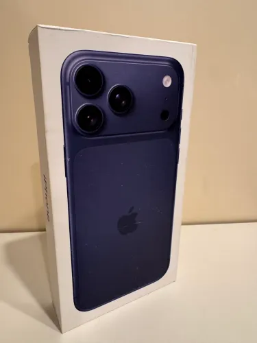 iPhone 17 pro Max troco por branco