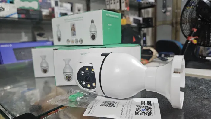 Camera wifi ptz Robô encaixe Lâmpada