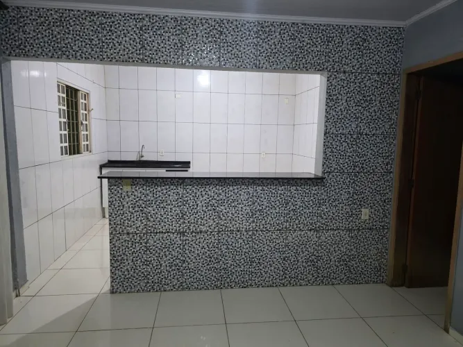 ALUGO CASA NA QR 303 SAMAMBAIA SUL