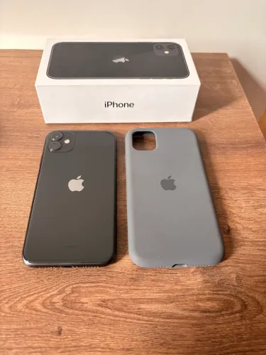 iPhone 11