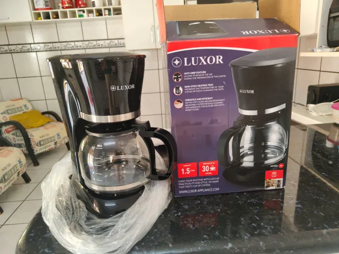Vendo ou troco cafeteira elétricada nova
