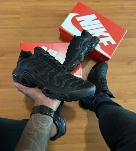 Tênis Nike Air Max TN Preto Masculino Premium!