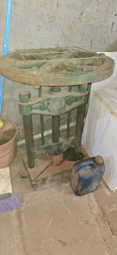 Prensa balancim 10t mecânica 