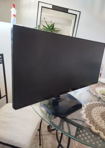 Monitor LG UltraWide Full HD IPS 25''