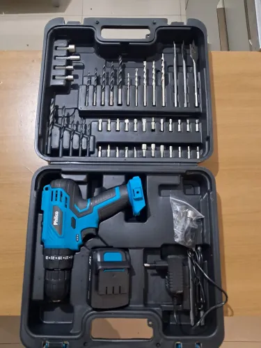 Parafusadeira/Furadeira Philco Force - Nova, Usada 1x + Kit Completo