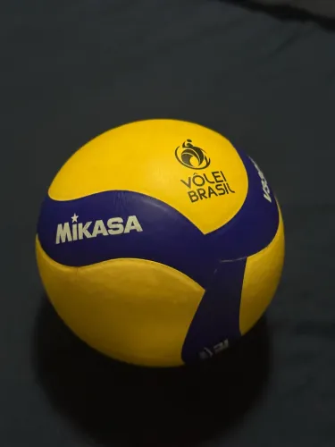 Bola de vôlei Mikasa V330W(aceito negociação)