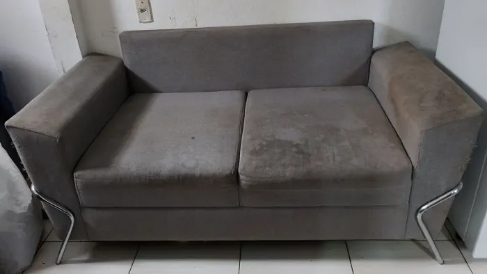 Vendo sofá em bom estado