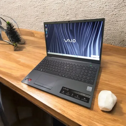 Notebook VAIO FE15 AMD Ryzen 5-5500U, Windows 11, 8GB RAM, 512GB SSD M2, 15.6" FULLHD